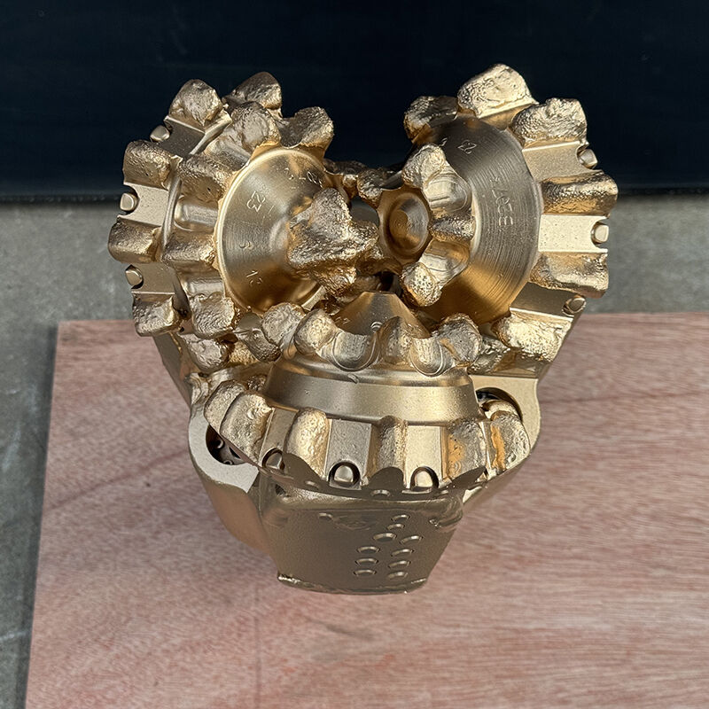 6 3/4 pulgadas de acero diente Tricone taladro con rodamiento de diario para la perforación rápida